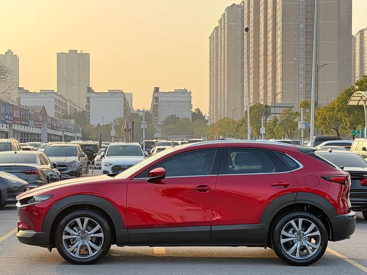 Фото 5 - Mazda CX-30
