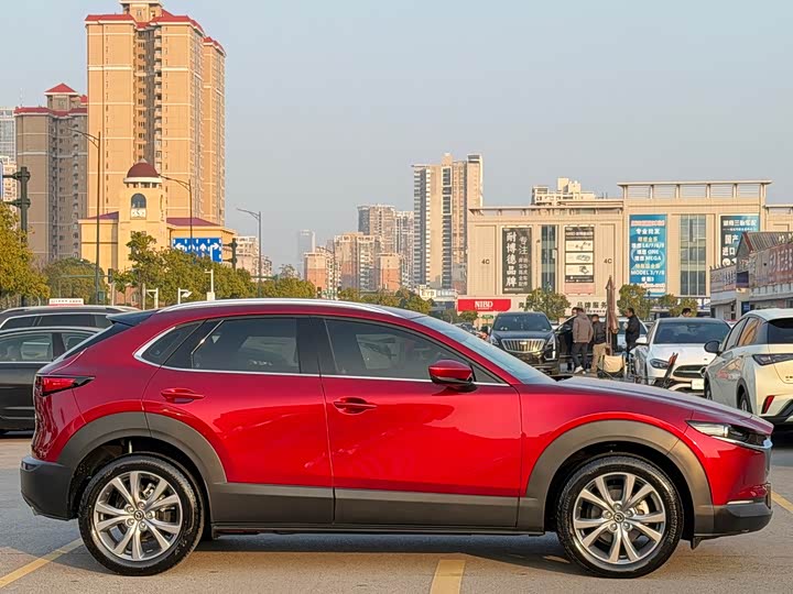 Фото 6 - Mazda CX-30