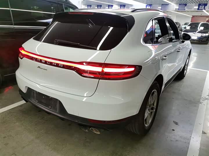 Фото 7 - Porsche Macan