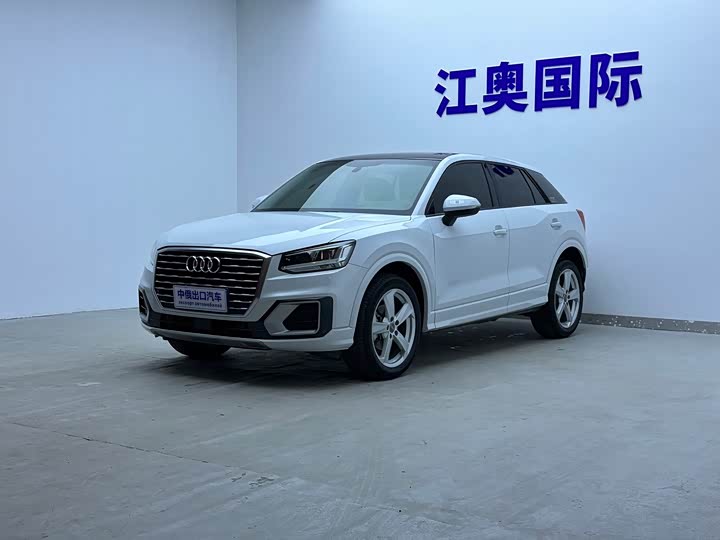 Фото 1 - Audi Q2L