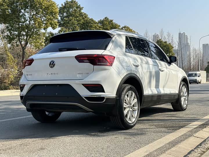 Фото 6 - Volkswagen T-Roc