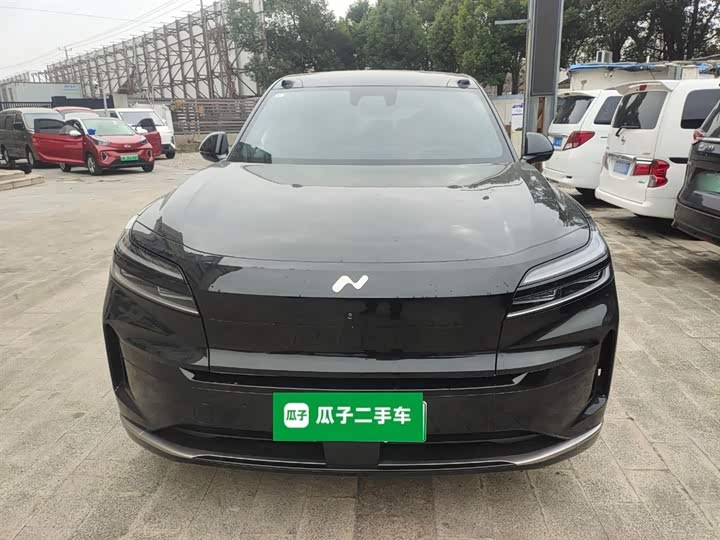 Фото 3 - Nio Onvo L90