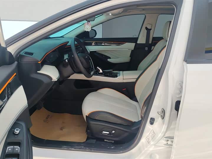 Фото 9 - Dongfeng Aeolus Yixuan Max