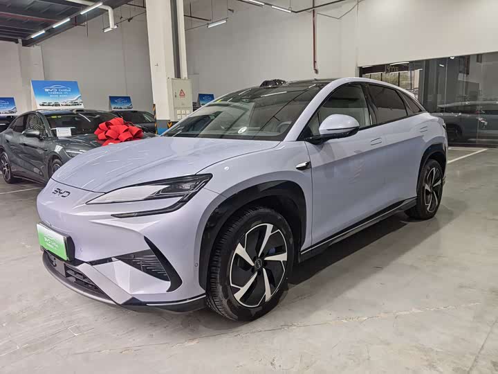 Фото 1 - BYD Sea Lion 07 EV