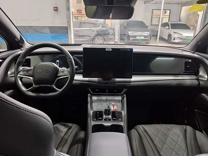 Фото 7 - BYD Sea Lion 07 EV