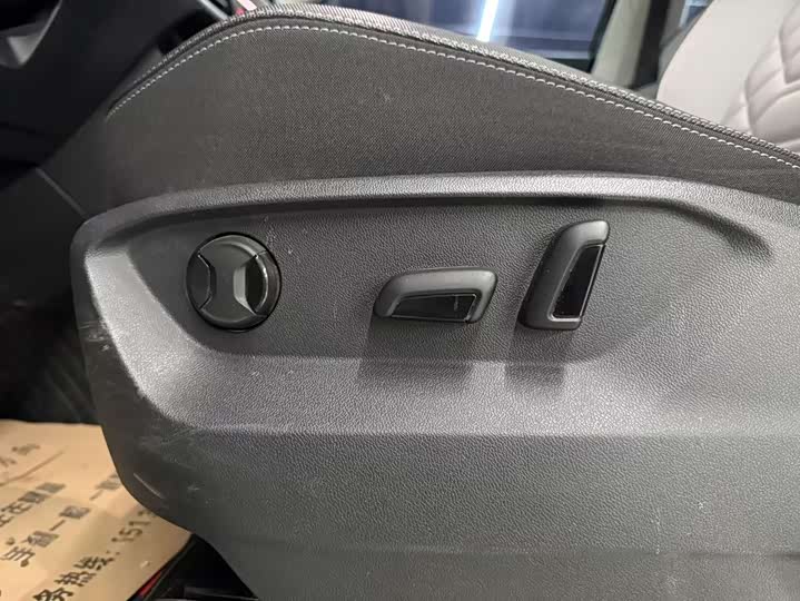 Фото 7 - Volkswagen Tayron