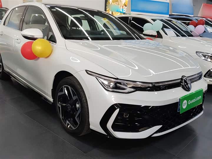 Фото 4 - Volkswagen Golf