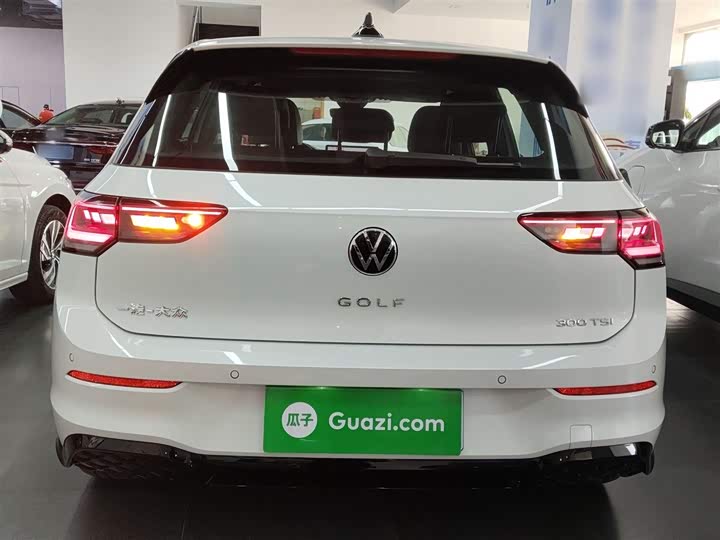 Фото 6 - Volkswagen Golf