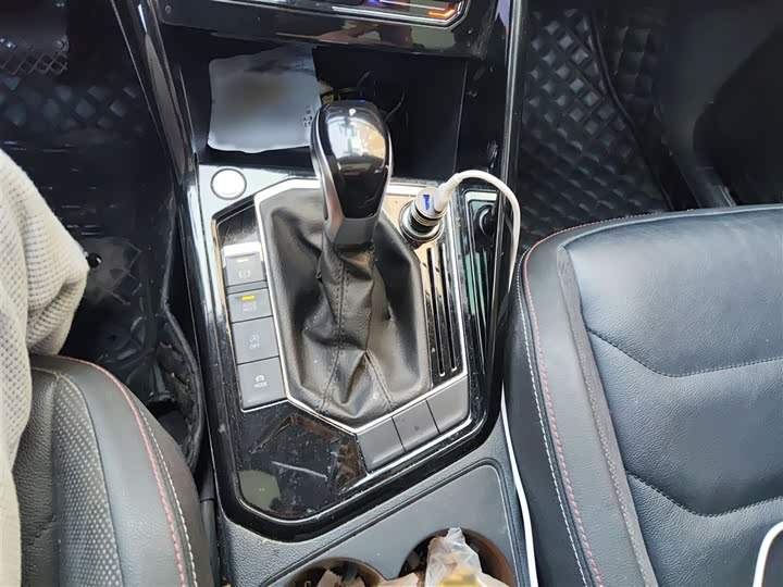 Фото 7 - Volkswagen Tayron