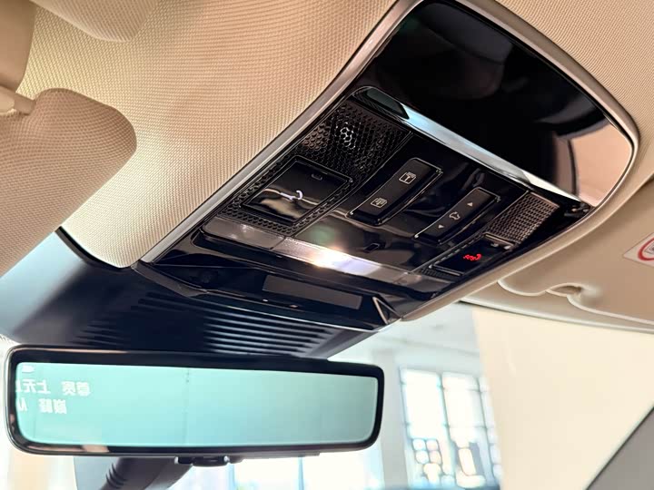 Фото 9 - Land Rover Range Rover