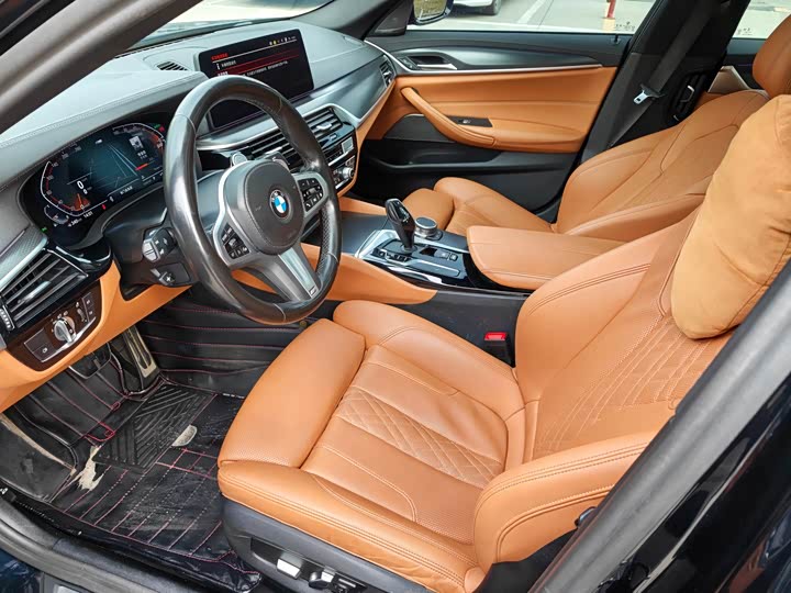 Фото 4 - BMW 5 Series