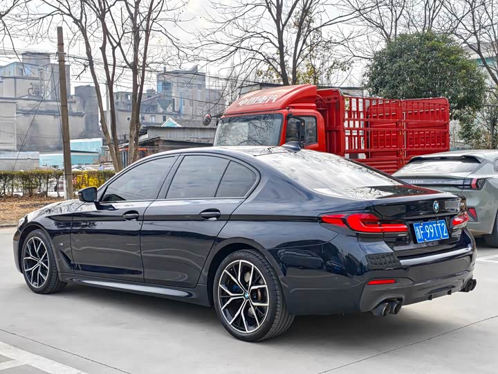 Фото 7 - BMW 5 Series