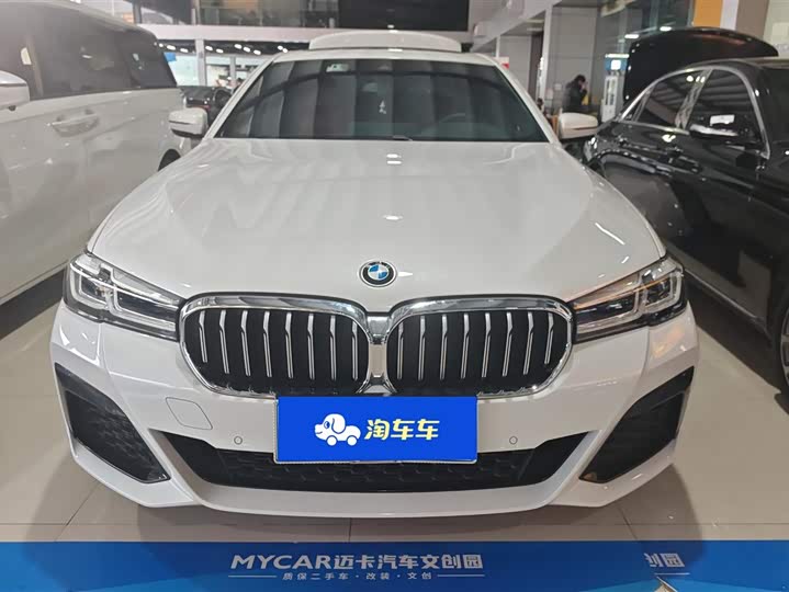 Фото 2 - BMW 5 Series