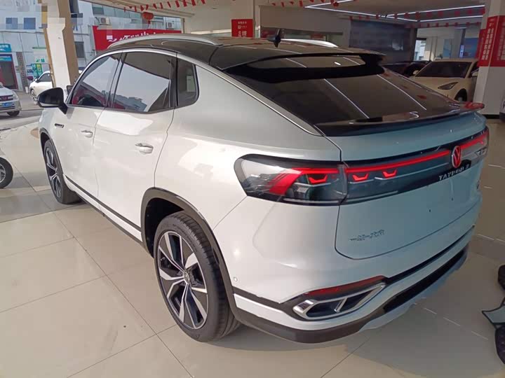 Фото 5 - Volkswagen Tayron X