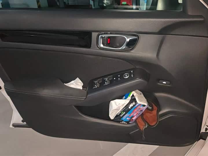 Фото 7 - Honda Civic