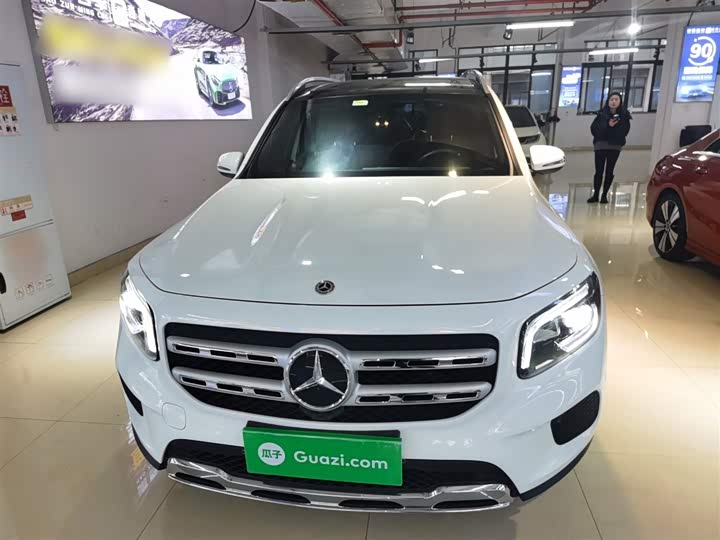 Фото 3 - Mercedes-Benz GLB-Class