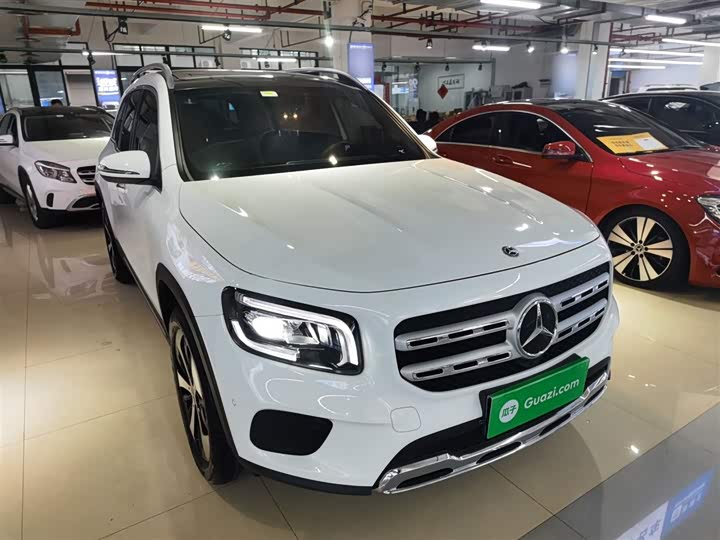Фото 4 - Mercedes-Benz GLB-Class