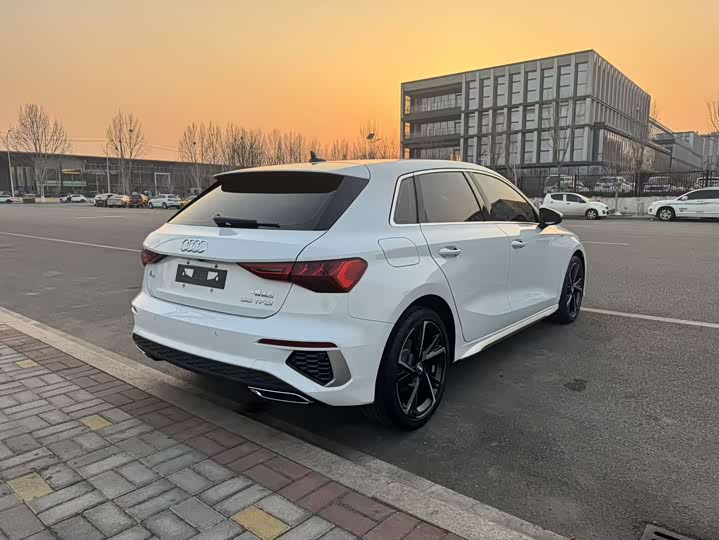 Фото 4 - Audi A3