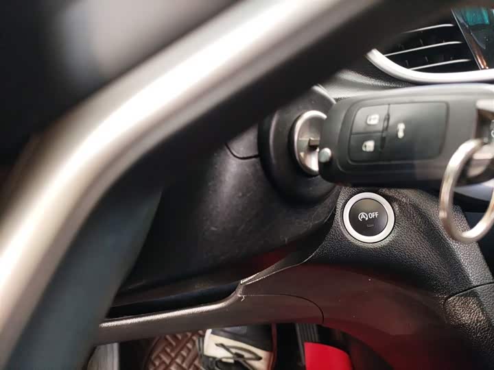 Фото 9 - Buick Excelle GT