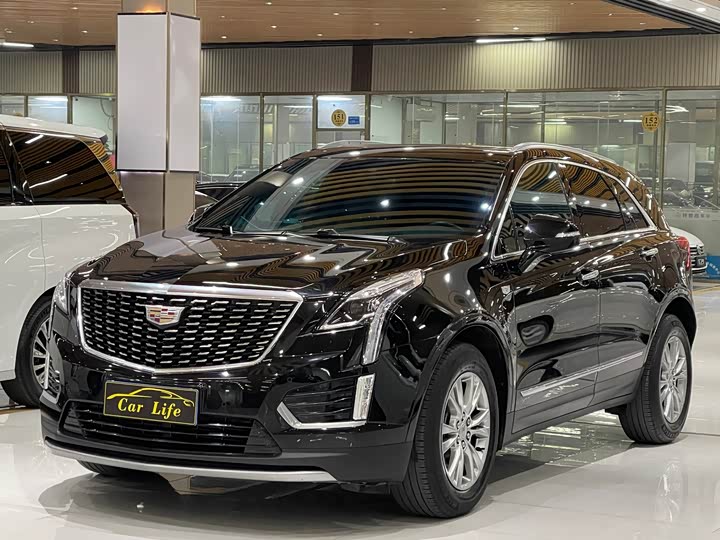 Фото 4 - Cadillac XT5