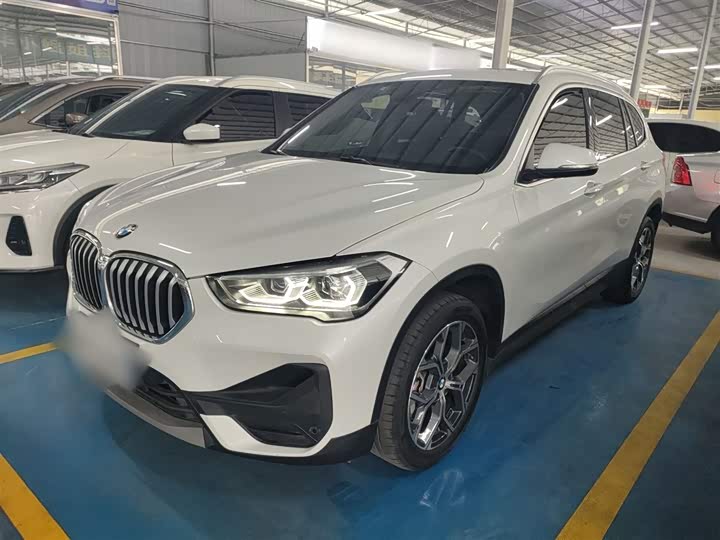Фото 1 - BMW X1