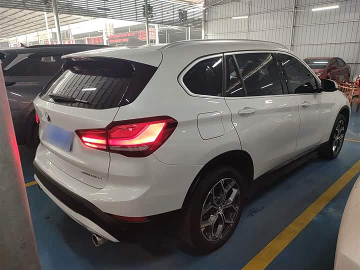 Фото 7 - BMW X1