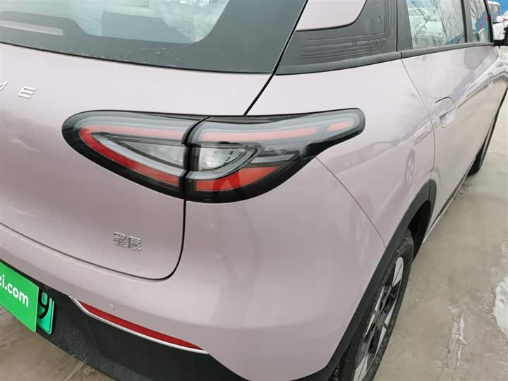 Фото 8 - Geely Galaxy Geome