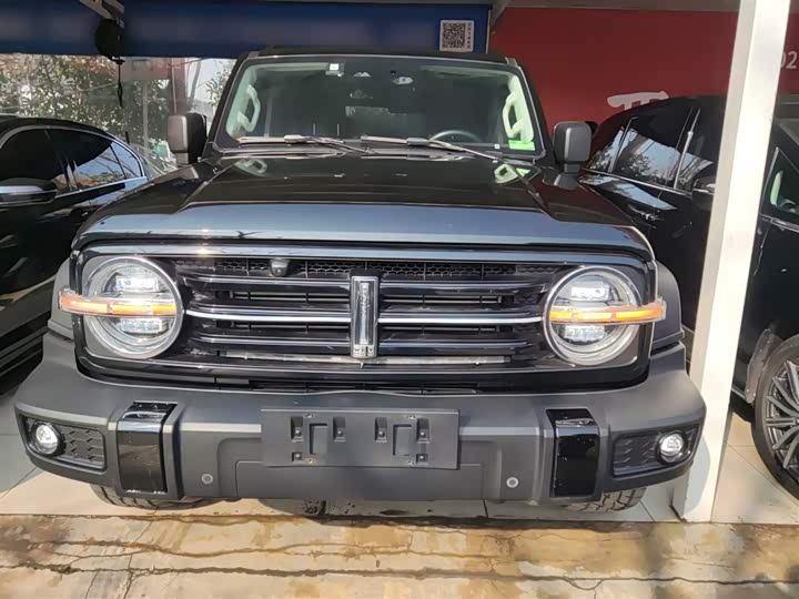 Фото 3 - Tank 300