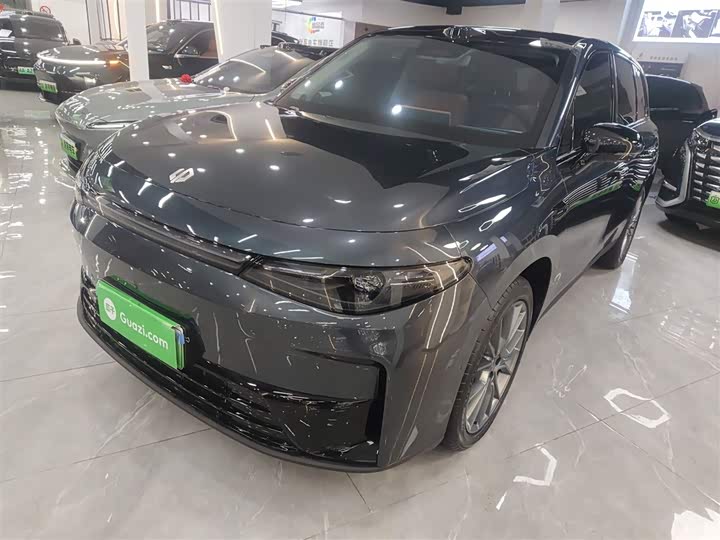 Фото 1 - Leapmotor C10