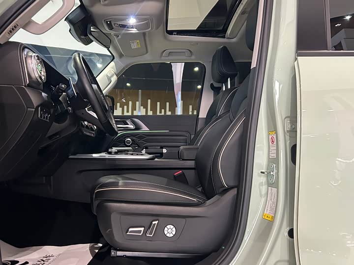 Фото 9 - Tank 300