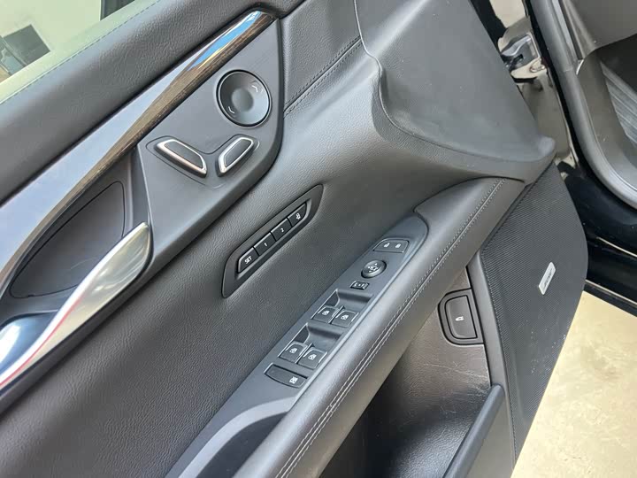 Фото 6 - Cadillac CT6