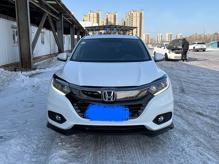 Фото 2 - Honda Vezel
