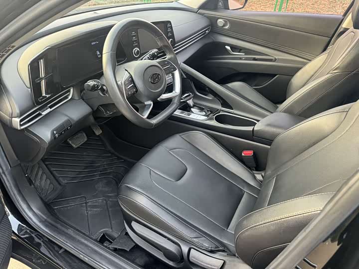 Фото 5 - Hyundai Elantra N line