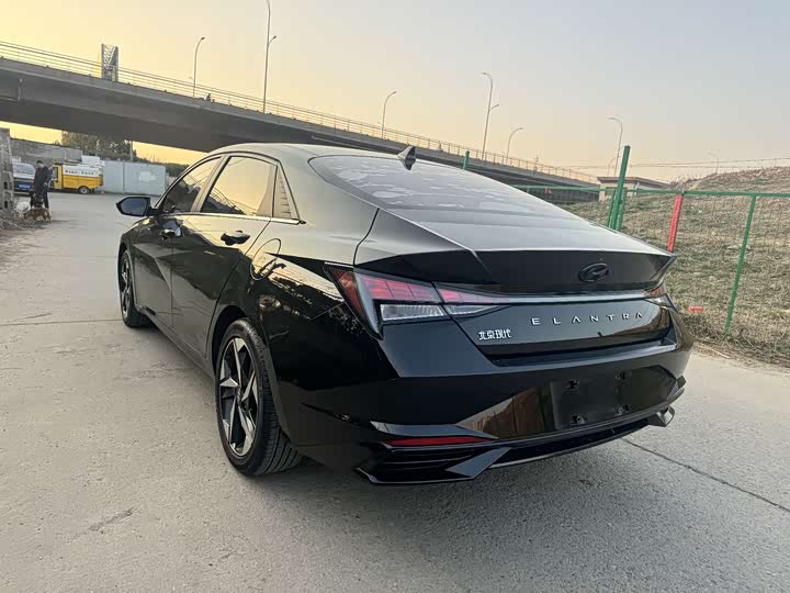 Фото 8 - Hyundai Elantra N line