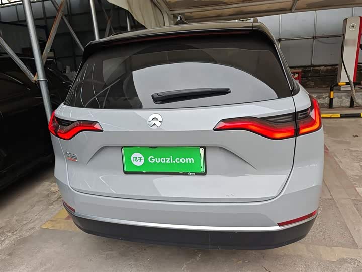 Фото 6 - Nio ES8