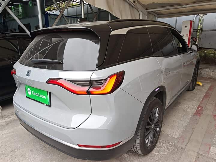 Фото 7 - Nio ES8