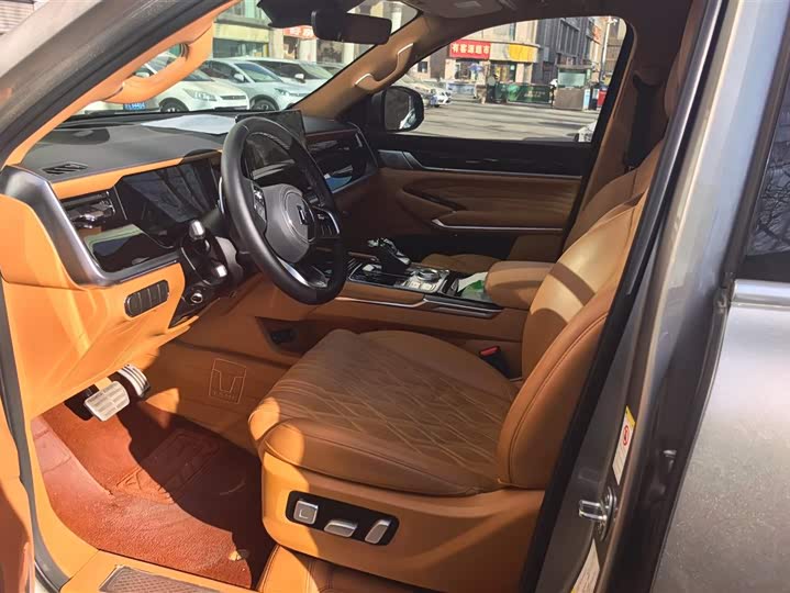 Фото 9 - Tank 500 Hybrid