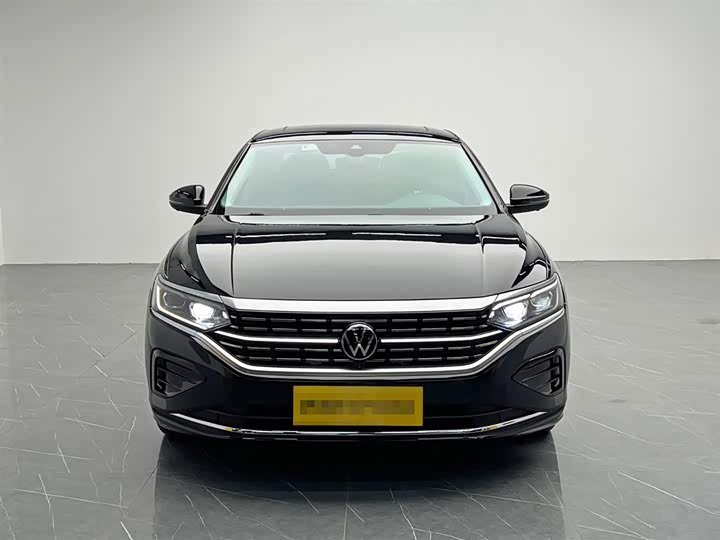 Фото 2 - Volkswagen Passat