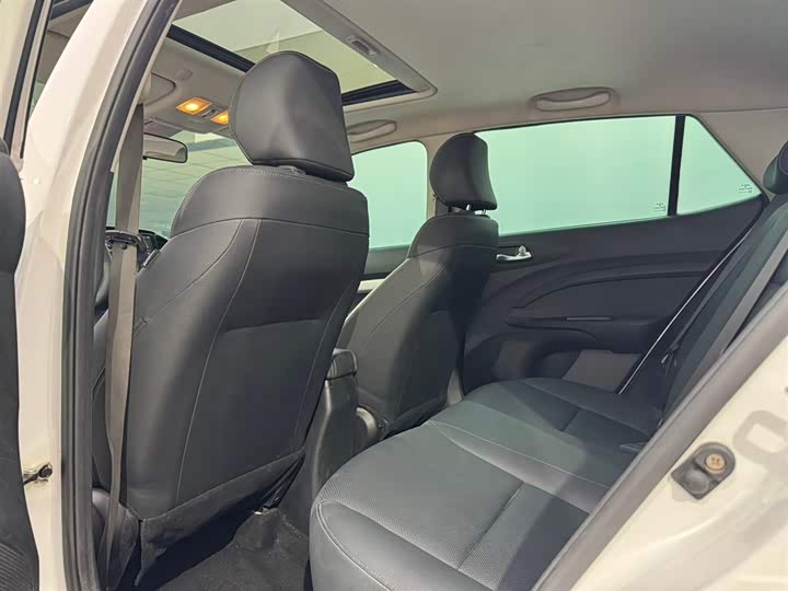 Фото 9 - Kia KX1