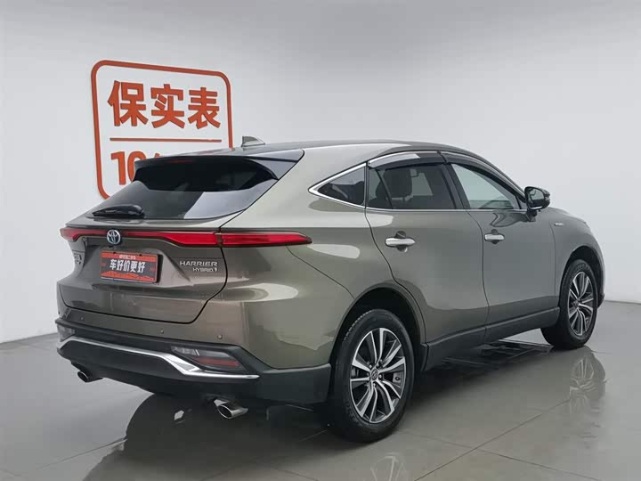 Фото 2 - Toyota Harrier