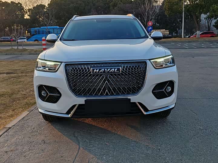 Фото 2 - Haval H6