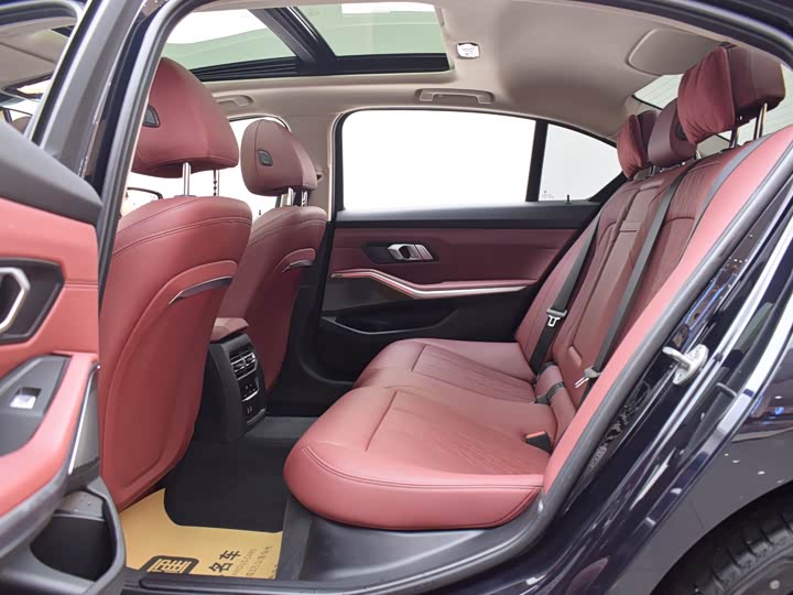 Фото 6 - BMW 3 Series