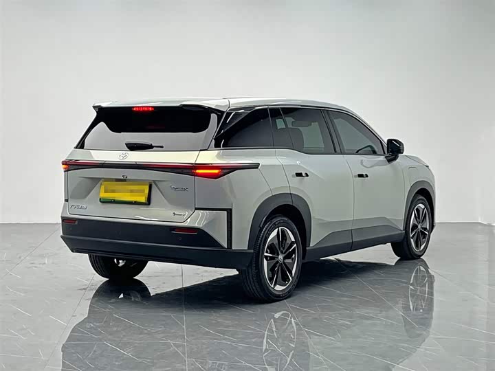 Фото 6 - Toyota bZ3X