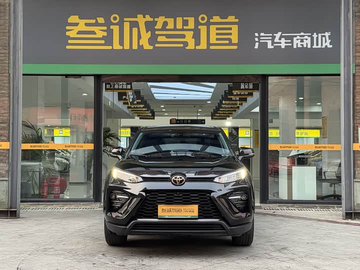 Фото 2 - Toyota Wildlander