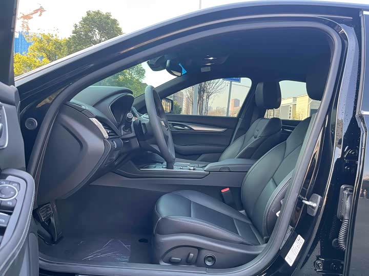 Фото 4 - Cadillac CT5