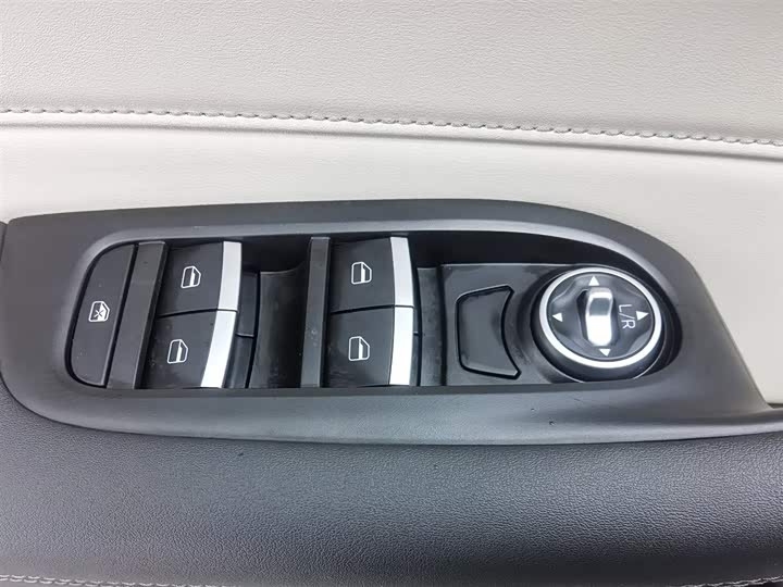 Фото 9 - Chery Tiggo 5x