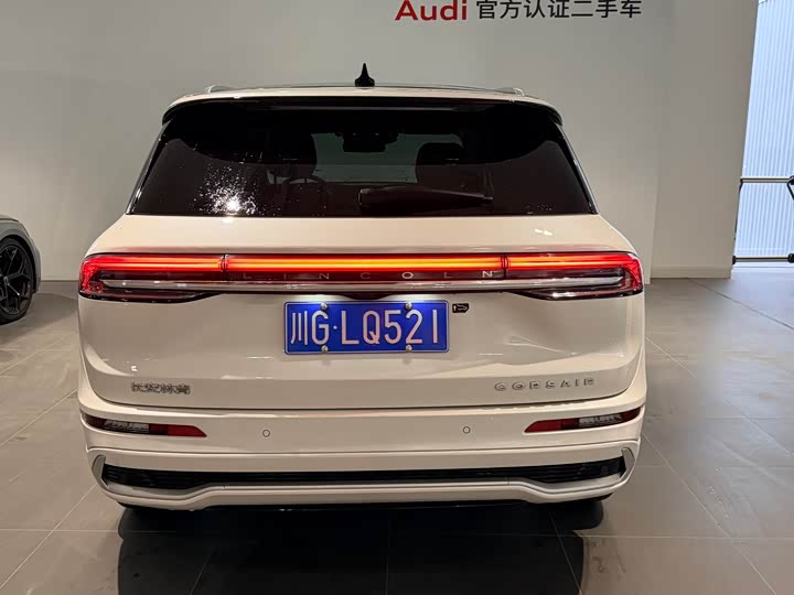 Фото 6 - Lincoln Corsair