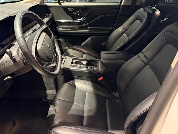 Фото 7 - Lincoln Corsair