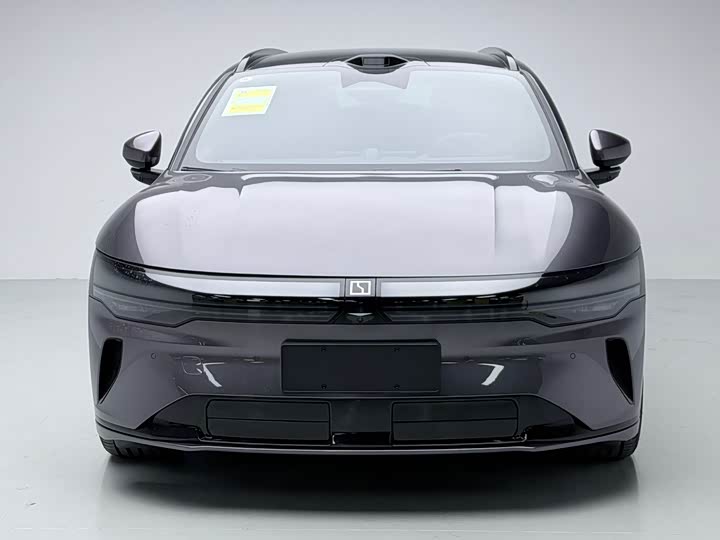 Фото 2 - Zeekr 007 GT