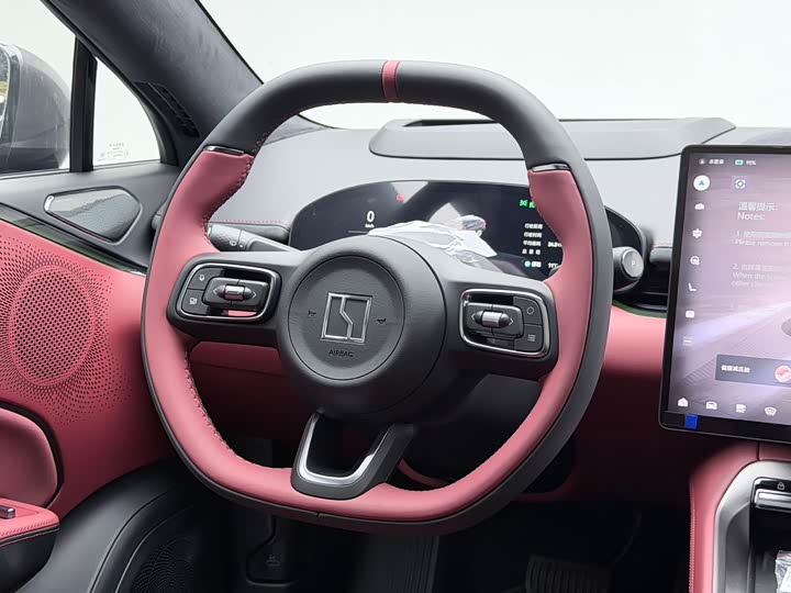 Фото 7 - Zeekr 007 GT